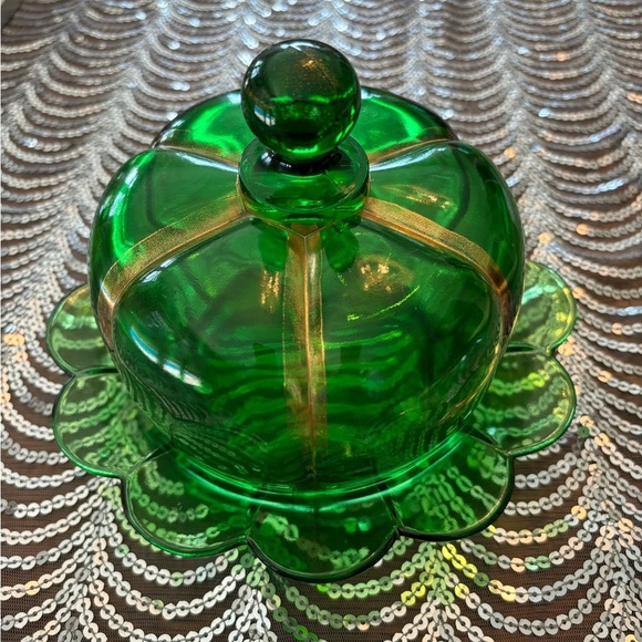 1896 EAPG Riverside Glass Works Pressed Glass covered dish - Picture 1 of 10